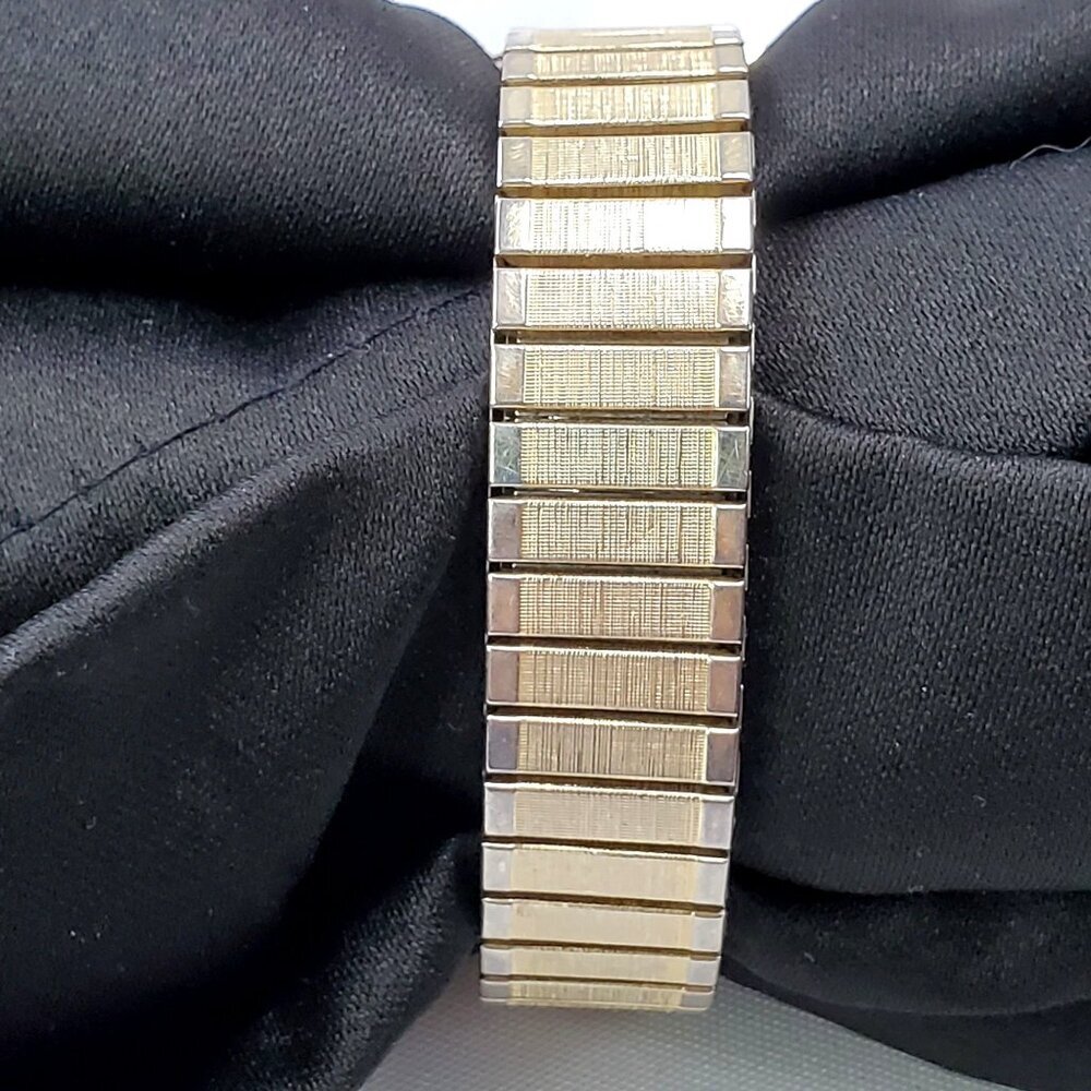 Domco Vintage Mens Wristwatch With Speidel USA Gold/Silver Expansion Band 12 hr - Picture 6 of 11